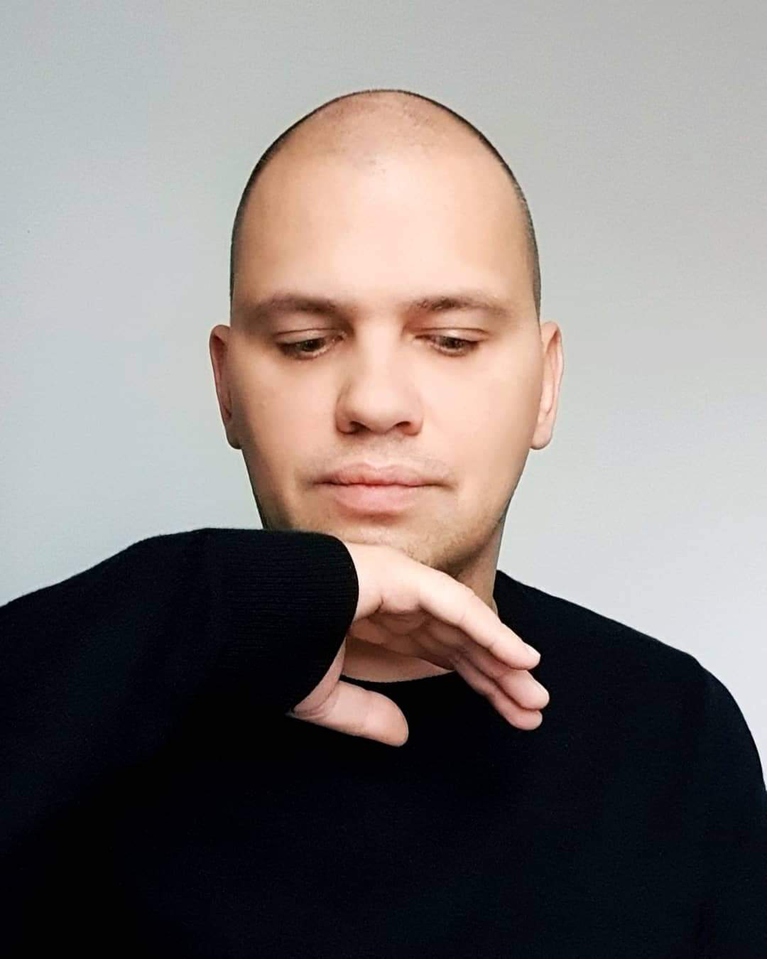 Sergey Bryukhno  -  Composer, Arranger, Music Producer, Violist